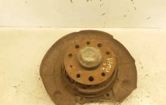 Opel Vectra B Rear wheel hub spindle/knuckle 