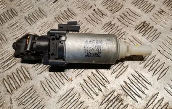 Lexus IS 220D-250-350 Seat adjustment motor 8582033020