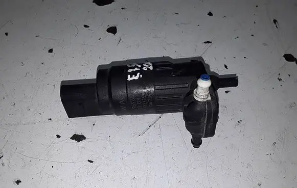 Skoda Octavia Mk3 (5E) Windscreen/windshield washer pump 1K6955651 322047398