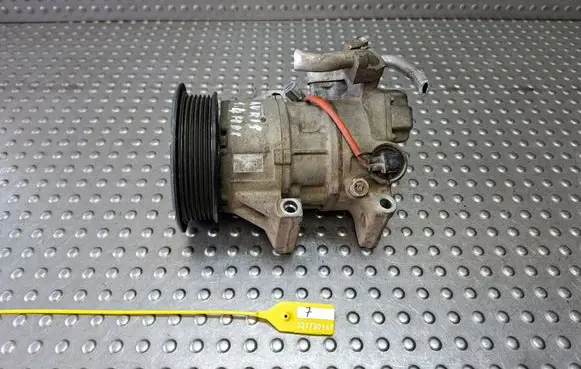 Toyota Yaris Air conditioning (A/C) compressor (pump) S27730147 4472602330