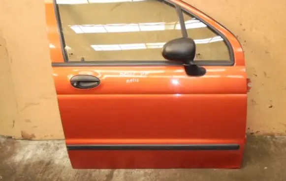 Chevrolet Matiz Front door 96317623