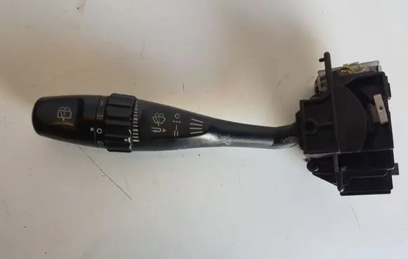 Mitsubishi Montero Wiper control stalk