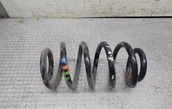 Audi A4 S4 B6 8E 8H Front coil spring