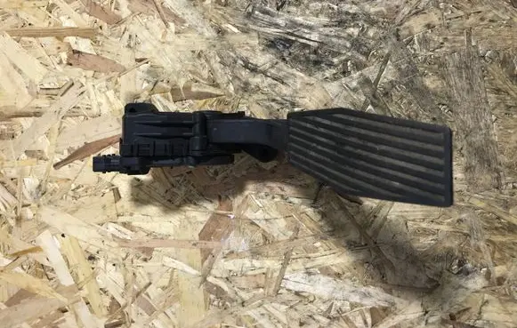 Opel Signum Accelerator throttle pedal 9186725 9186725CF