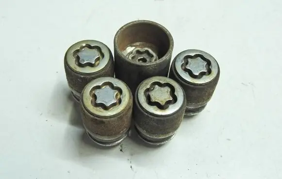 Mitsubishi ASX Nuts/bolts 