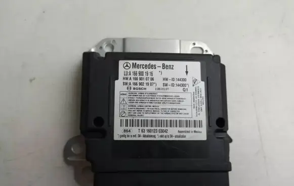 Mercedes-Benz GLE (W166 - C292) Airbag control unit/module A1669001916 A1669010706 A1669021907