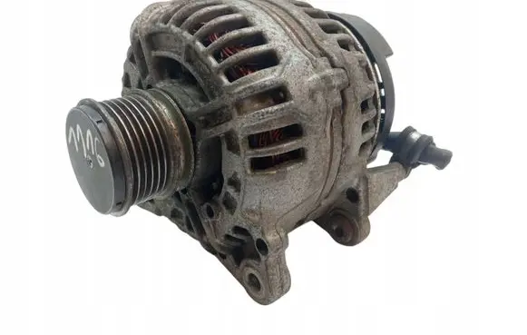Volkswagen Golf V Generator/alternator 06F903023F