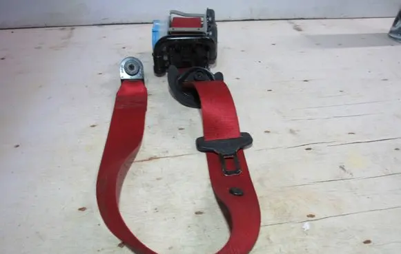 Mercedes-Benz A W176 Front seatbelt A1768602285
