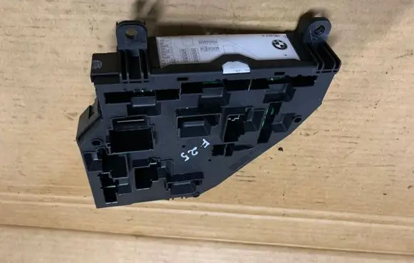 BMW X3 F25 Fuse module 9259469