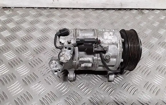 BMW 2 F46 Air conditioning (A/C) compressor (pump) 