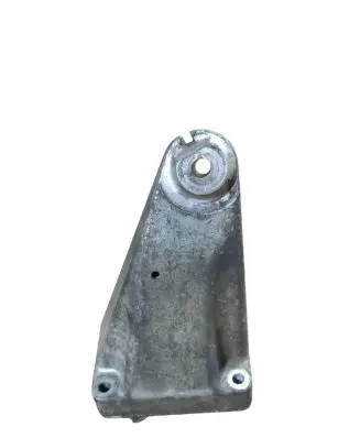 Mercedes-Benz C W204 Engine mount bracket A6112230804