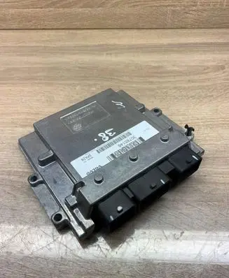 Volvo S40 Engine control unit/module ECU 30785146