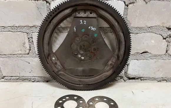 Mercedes-Benz E W211 Flywheel A6130320047