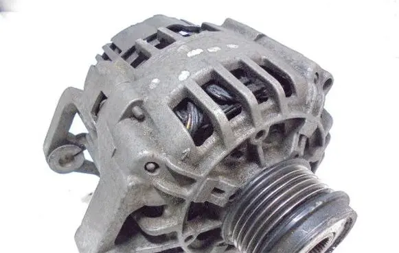 Renault Clio II Generator/alternator 7700437090