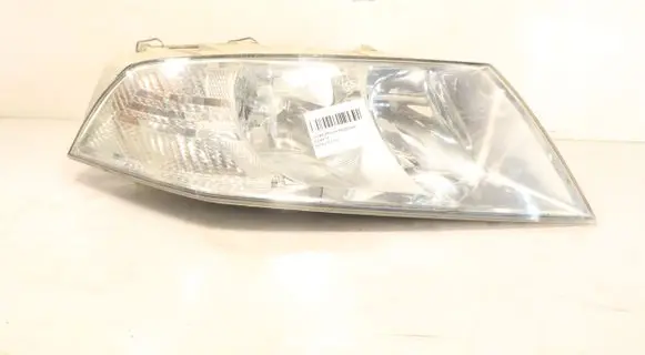 Skoda Octavia Mk3 (5E) Headlight/headlamp
