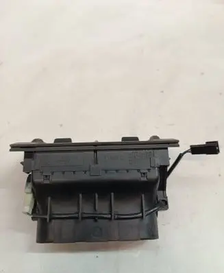 BMW 5 E39 Dash center air vent grill 8376150