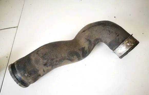 Mercedes-Benz R W251 Intercooler hose/pipe a2515280382