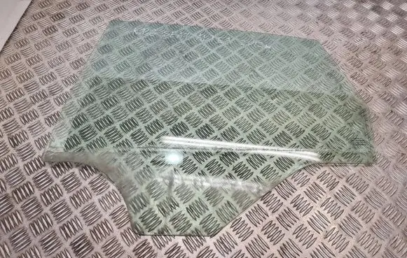 Seat Altea Rear door window glass 43R000015 DOT211M89AS2