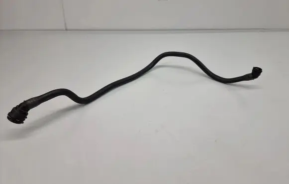 Mercedes-Benz C W205 Engine coolant pipe/hose A2055016784004
