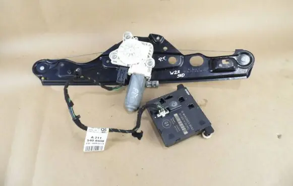 Mercedes-Benz E W211 Rear door window regulator with motor A2117300246 211820162603 A2115408408