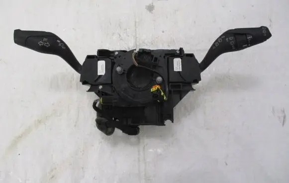 Ford Focus Wiper turn signal indicator stalk/switch F1ET13N064AB