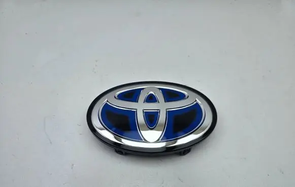 Toyota Prius (XW50) Manufacturer badge logo/emblem 5314133130