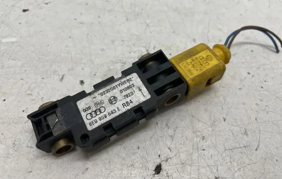 Audi A6 S6 C6 4F Airbag deployment crash/impact sensor 8E0959643E