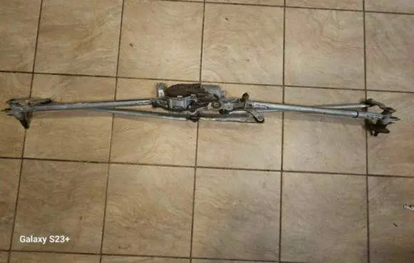 Opel Astra J Front wiper linkage and motor 13262434 3009112 3397020986
