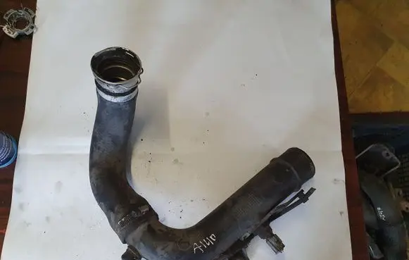Toyota Corolla Verso E121 Intercooler hose/pipe 173620R011
