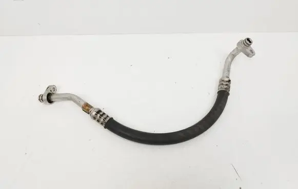 Air conditioning (A/C) pipe/hose