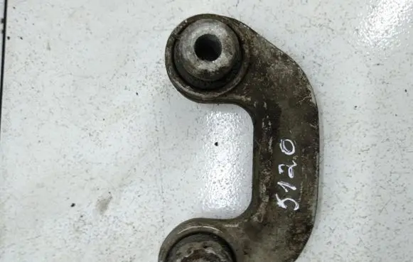 Volkswagen PASSAT B5 Front anti-roll bar/stabilizer link 133109 133114 133116