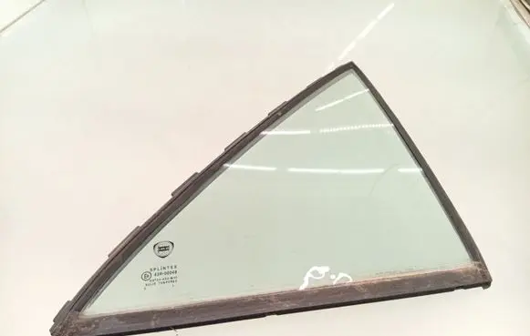 Lancia Dedra Rear side window AS2