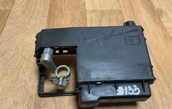 Opel Insignia A Positive cable (battery) 525230582