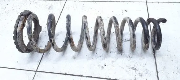 Alfa Romeo 147 Rear coil spring