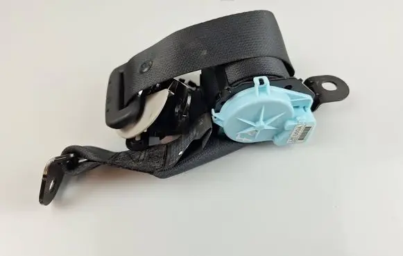 KIA Sorento Rear seatbelt 89870C5000 89880C5000