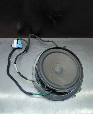 Mercedes-Benz E W211 Front door speaker A2118203702
