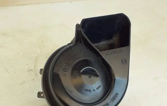 Mercedes-Benz ML W164 Horn signal 703881165