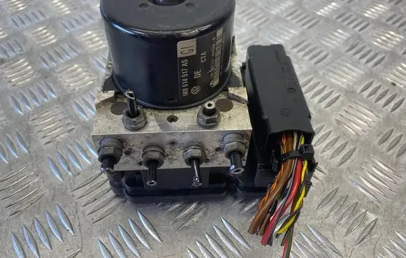 Skoda Superb B6 (3T) ABS Pump 1K0614517AS 1K0907379AH