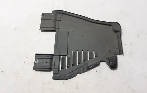 Mercedes-Benz GLE W167 Engine splash shield/under tray A1676803707