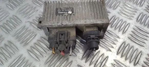 Renault Scenic I Glow plug pre-heat relay 7700111525