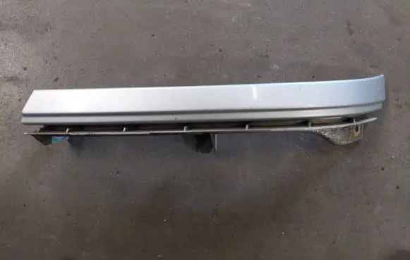 Opel Zafira A Under headlight/headlamp trim 90580651