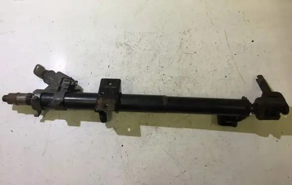 Volkswagen Golf III Steering wheel axle