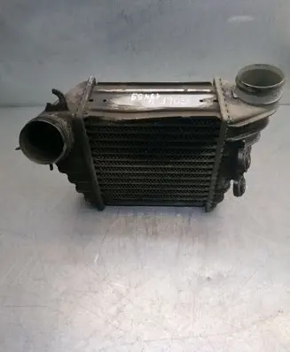 Volkswagen Golf IV Intercooler radiator 1J0145805D