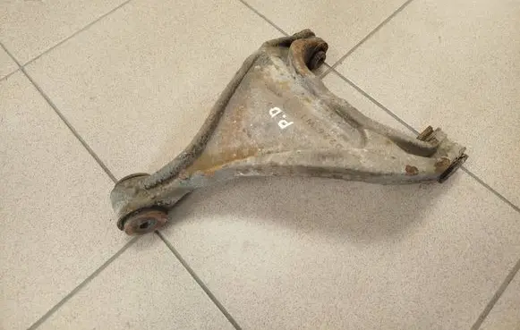 Subaru B9 Tribeca Rear upper control arm/wishbone 