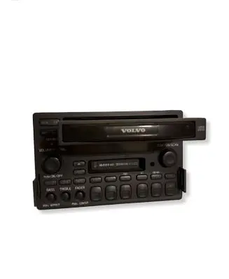 Volvo S70 V70 V70 XC Radio/CD/DVD/GPS head unit 3533896 020051