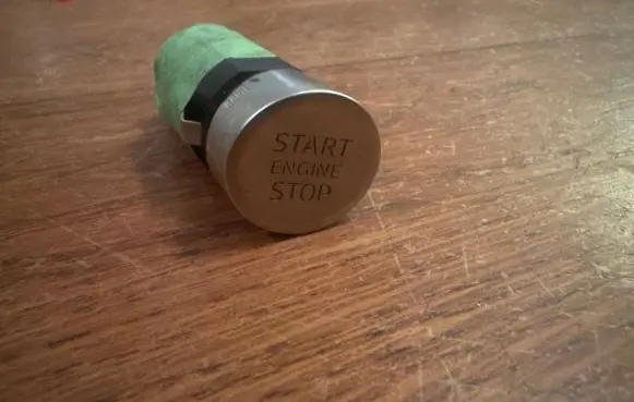 Audi A3 S3 8V Engine start stop button switch 8V0905217 10019061 SN1050514151119