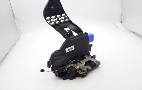 Volkswagen Caddy Front door lock 3D1837016 99156401
