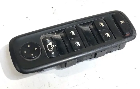 Electric window control switch