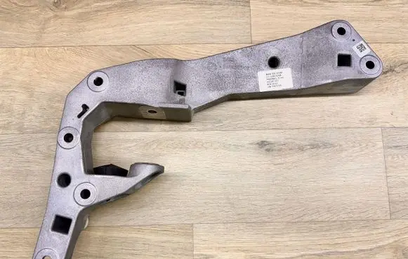 BMW 3 G20 G21 Gearbox mounting bracket 9454395
