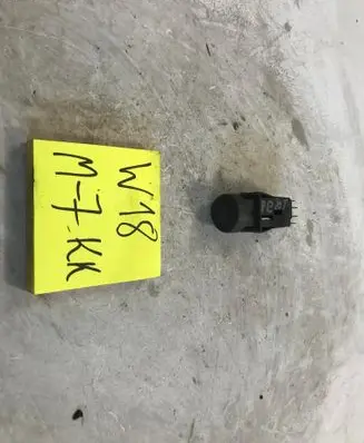 Peugeot 207 Fog light switch 